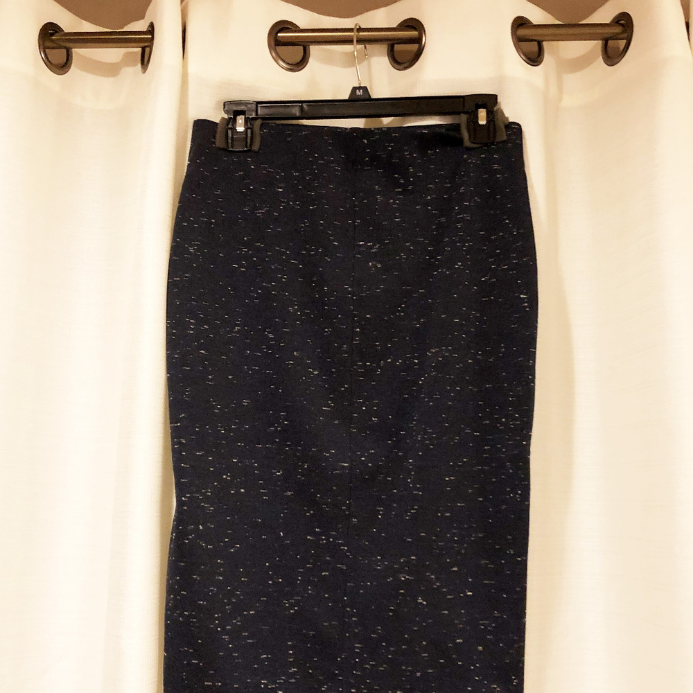 Simply Styled womens new size M ponte skirt navy